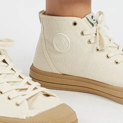 Pataugas ETCHE M/TWK H2H ECRU/GUM -Pataugas French Boutique ETCHEMTWKH2HECRUGUM2